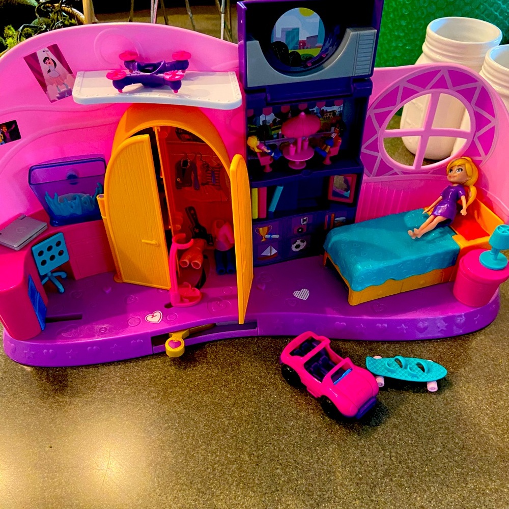Polly pocket bedroom play set